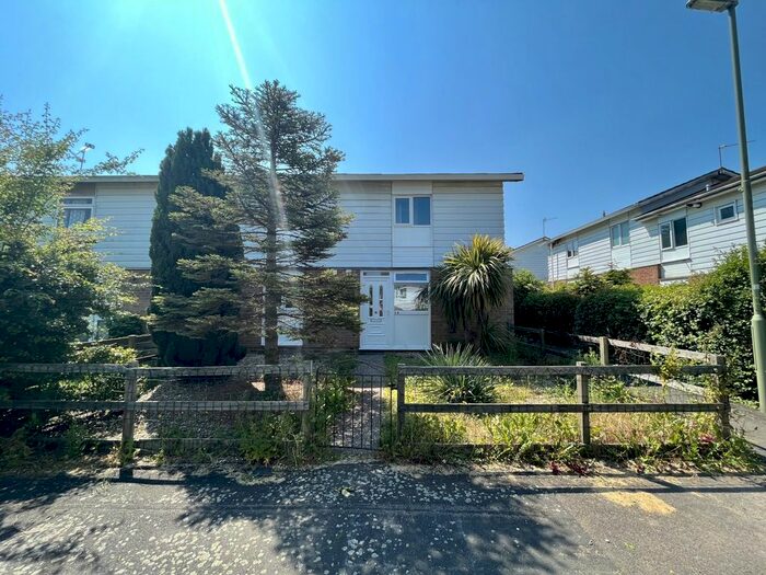 3 Bedroom End Of Terrace House To Rent In Abbey Road, Basingstoke, RG24