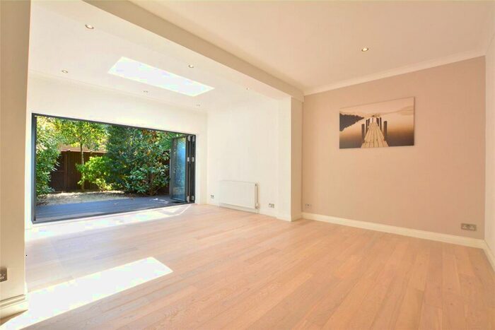 4 Bedroom Terraced House To Rent In St Josephs Vale, Blackheath, London, SE3