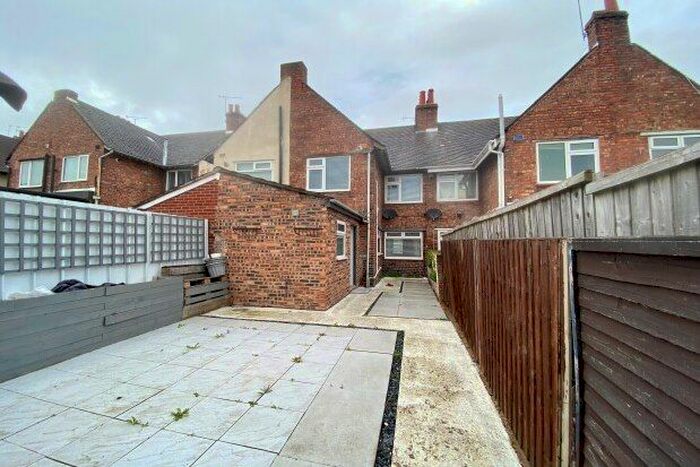 3 Bedroom Property To Rent In Dudley Road, Ellesmere Port, CH65