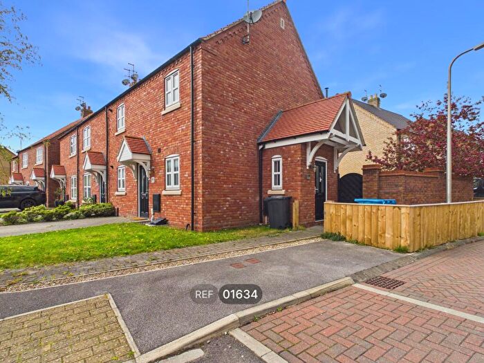 1 Bedroom Apartment To Rent In Hamlet Drive, Kingswood, Hull, HU7