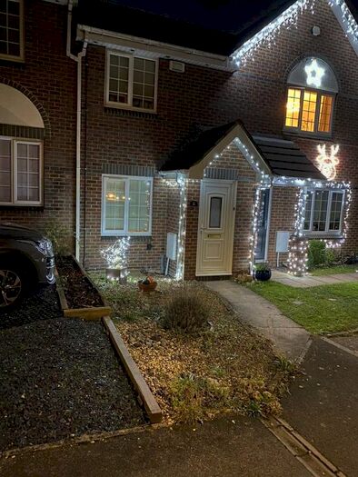 2 Bedroom Terraced House To Rent In Bromfield Walk, Emersons Green, Bristol BS16