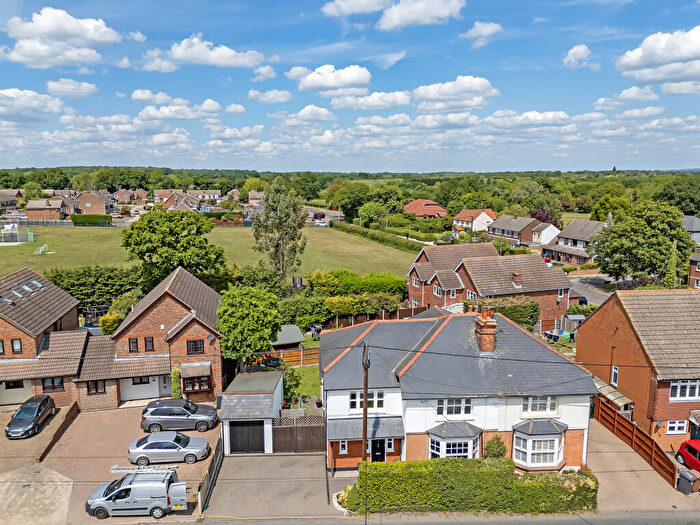 4 Bedroom Semi-Detached House For Sale In Heath Road, Ramsden Heath, Billericay, CM11