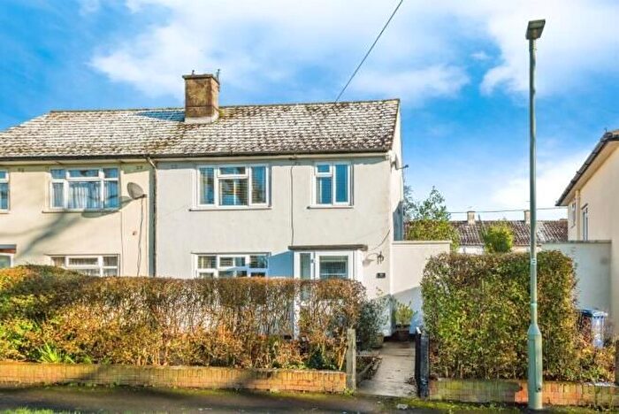 3 Bedroom Semi-detached House For Sale In Pauling Road, Headington, Oxford, OX3