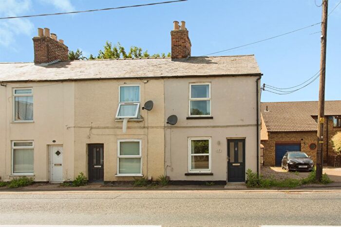 2 Bedroom End Of Terrace House For Sale In Earith Road, Willingham, Cambridge, CB24