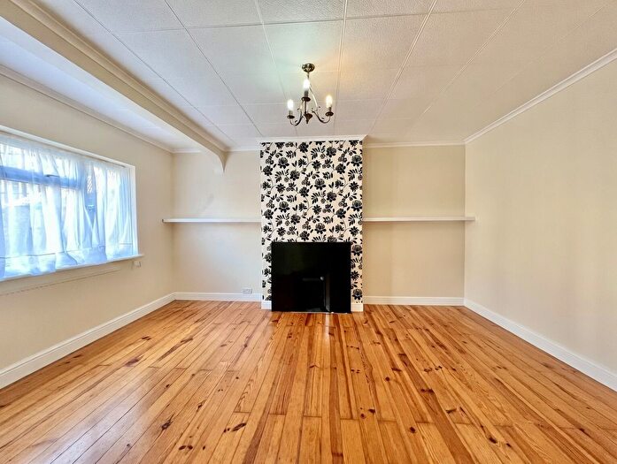 2 Bedroom Flat To Rent In Raglan Court, Empire Way, Wembley Park, HA9