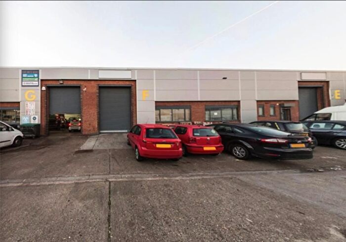 Property To Rent In Featherstone Industrial Estate, Dominion Road, Southall, UB2