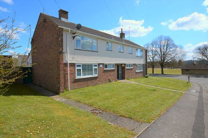 1 Bedroom Flat To Rent In Gilbert Way, Salisbury, SP1