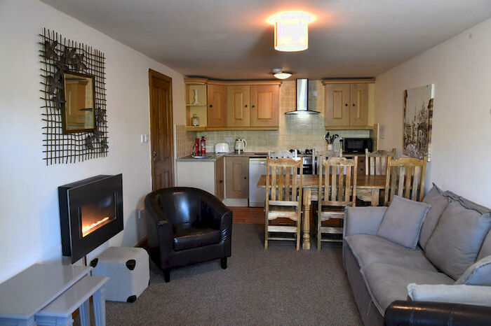 3 Bedroom Apartment To Rent In Moor Lodge Country Retreat, Two Lawes Road, Keighley, West Yorkshire, BD22