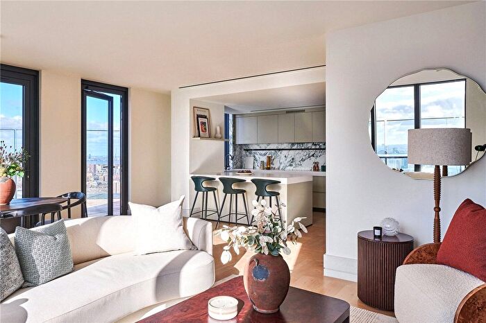 3 Bedroom Flat For Sale In One Crown Place, Hackney, EC2A