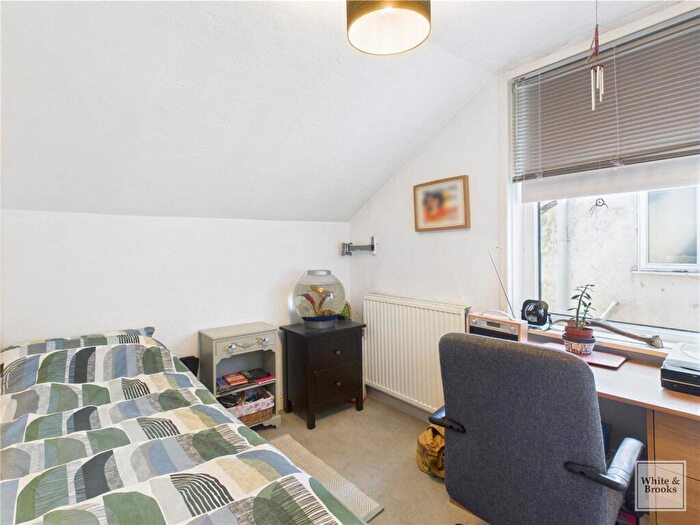 3 Bedroom Terraced House For Sale In Richmond Road, Gosport, PO12