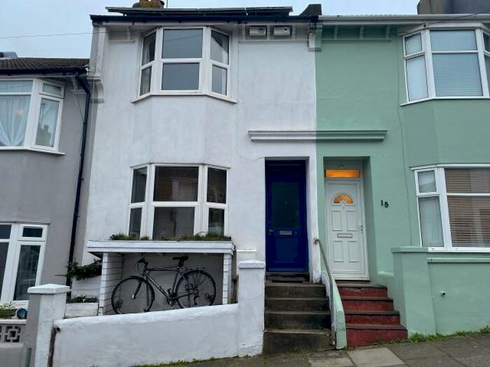 3 Bedroom Terraced House To Rent In Lynton Street, BN2