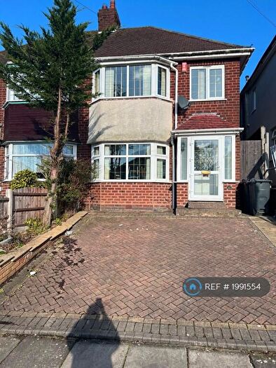 3 Bedroom Semi-Detached House To Rent In Derrydown Road, Birmingham, B42