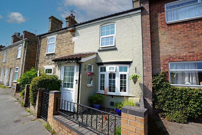 3 Bedroom Terraced House For Sale In Florence Road, Lowestoft, NR33