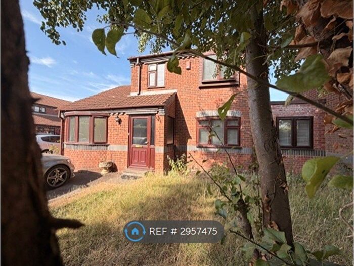 Studio To Rent In Stable Walk, Nuneaton, CV11