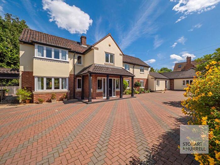 5 Bedroom Detached House For Sale In Crusoes, Staithe Road, Ludham, Norfolk, NR29