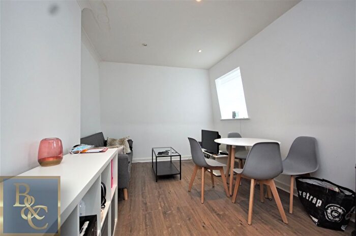 2 Bedroom Flat To Rent In Northpoint Square, Camden, NW1