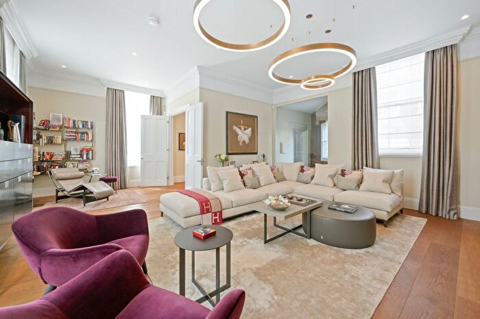 5 Bedroom End Of Terrace House To Rent In Albany Street, Regent's Park, NW1
