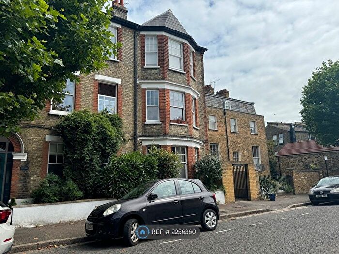 1 Bedroom Flat To Rent In London, London, N16