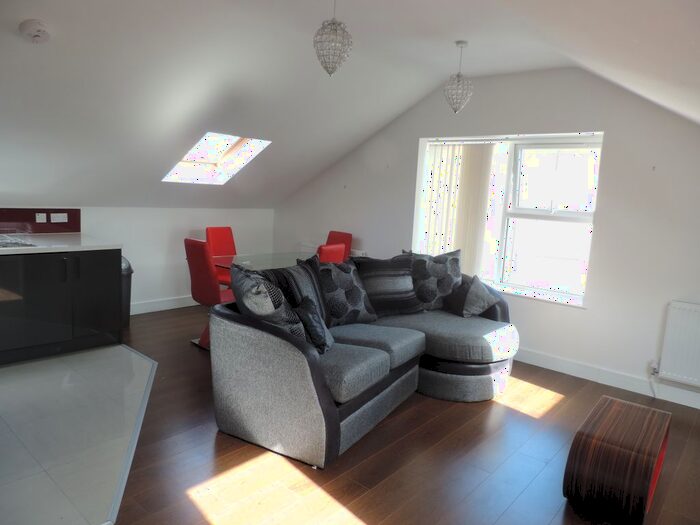 1 Bedroom Flat To Rent In Whitchurch Road, Heath, Cardiff, CF14