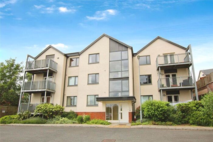 2 Bedroom Flat To Rent In Old Brewery Walk, Brackley, NN13