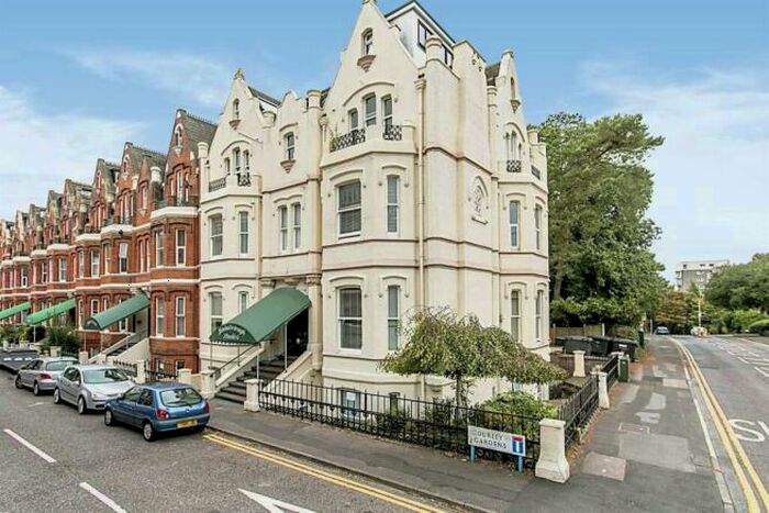 1 Bedroom Flat To Rent In Durley Gardens, Bournemouth, BH2