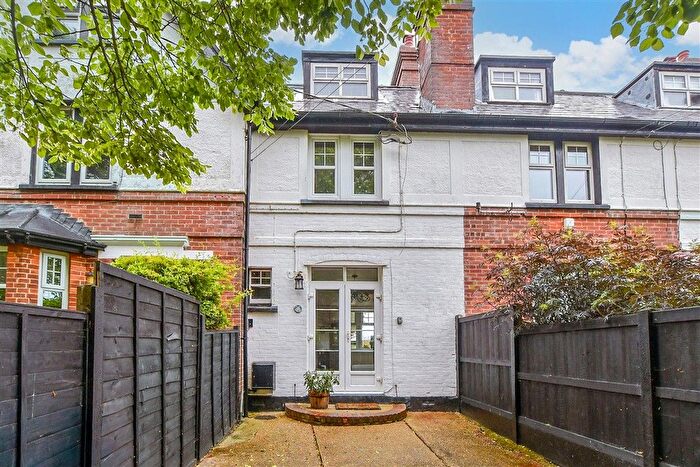 3 Bedroom Terraced House For Sale In St. Andrew's Road, Littlestone, Kent, TN28