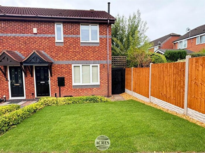 3 Bedroom Semi-Detached House For Sale In Churchill Road, New Oscott, Sutton Coldfield, B73