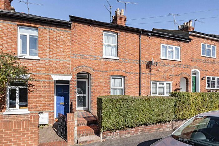 2 Bedroom Terraced House For Sale In Oxford Street, Caversham, Reading, RG4