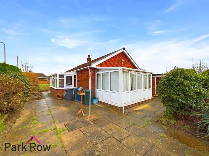 2 Bedroom Detached House For Sale In Sutton Lane, Byram, Knottingley, WF11
