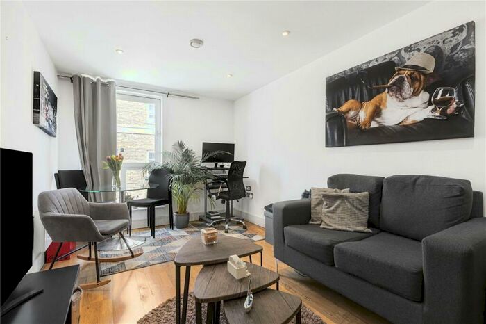 1 Bedroom Apartment To Rent In Cheshire Street, Shoreditch, London, E2