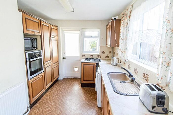 2 Bedroom Detached Bungalow For Sale In Howard Way, Market Harborough, LE16