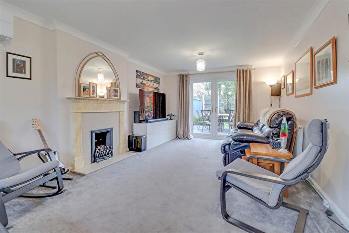 4 Bedroom Detached House For Sale In Twinstead, Wickford, SS12