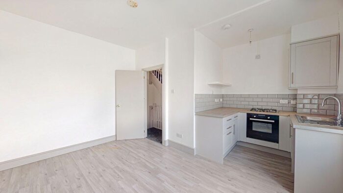 3 Bedroom Flat To Rent In Burrage Place, London, SE18