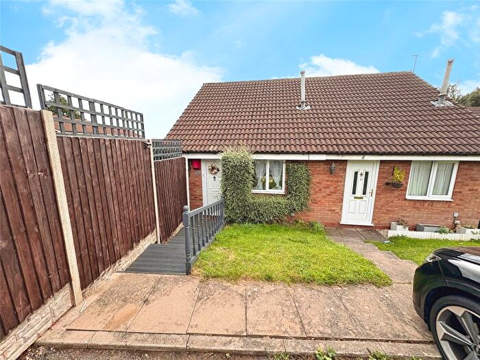 1 Bedroom Semi-Detached House To Rent In Sidlaw Close, Wolverhampton, West Midlands, WV10