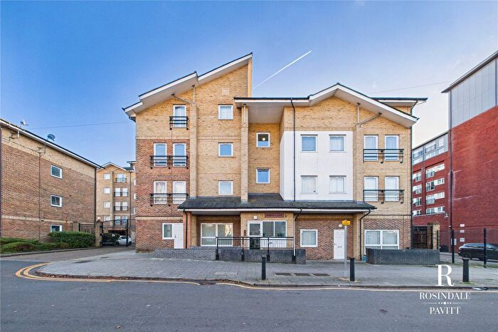 1 Bedroom Flat For Sale In Melbourne Road, Wallington, SM6