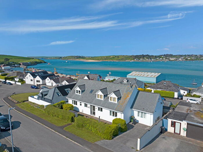 5 Bedroom Detached House For Sale In Treverbyn Road, Padstow, PL28