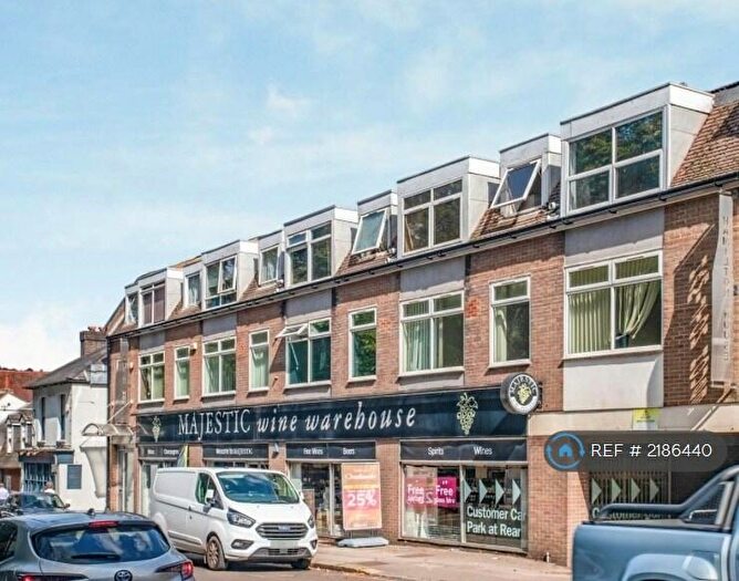 Studio To Rent In Bell Street, Reigate, RH2