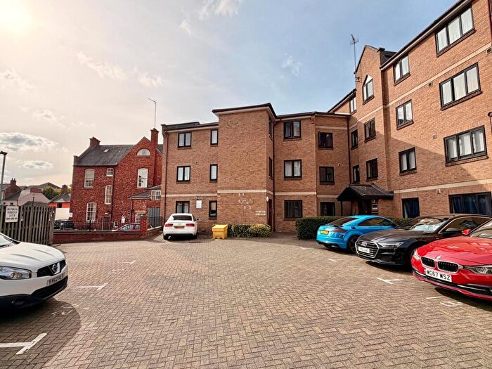 2 Bedroom Flat To Rent In Henry Bird Way, Northampton, NN4