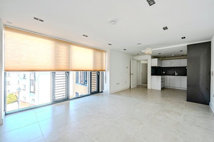 2 Bedroom Apartment For Sale In Severn Quay, Chepstow, NP16