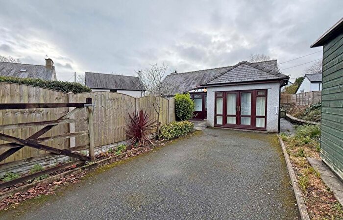 3 Bedroom Bungalow For Sale In Pentrefelin, Criccieth, Gwynedd, LL52