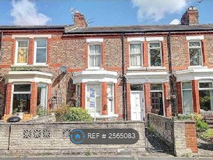 2 Bedroom Maisonette To Rent In Lansdowne Road, Hounslow, TW3