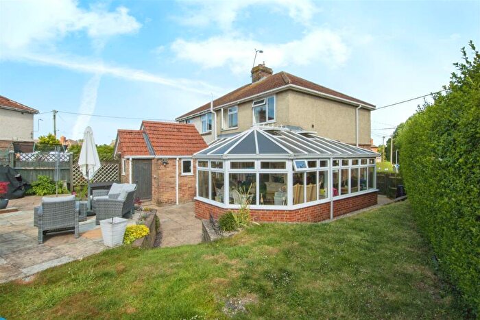 3 Bedroom Semi-Detached House For Sale In Salisbury Road, Bulford, Salisbury, SP4