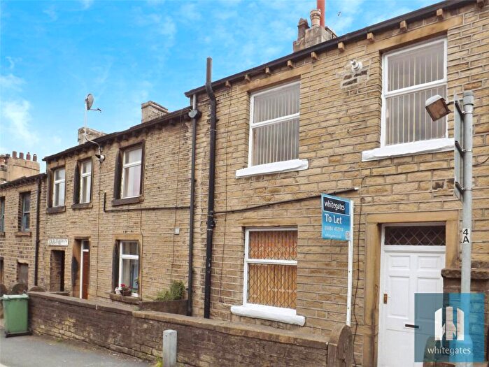 2 Bedroom Terraced House To Rent In Blackmoorfoot Road, Crosland Moor, Huddersfield, HD4