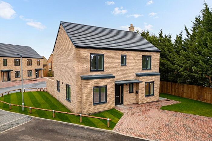 4 Bedroom Detached House For Sale In Main Street, Farcet, Peterborough, PE7