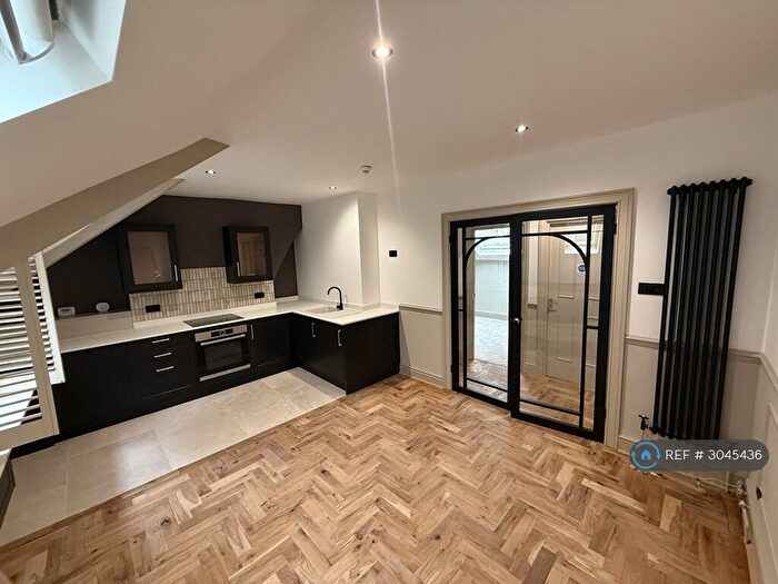 1 Bedroom Flat To Rent In Plasturton Gardens, Cardiff, CF11