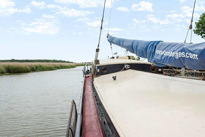 2 Bedroom House Boat For Sale In Dutch Barge, Snape Maltings, IP6