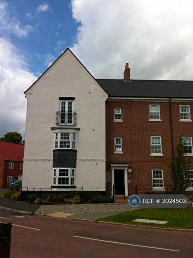 2 Bedroom Flat To Rent In Saxon Way, Loughborough, LE12