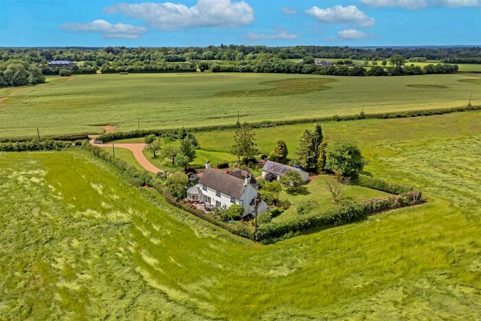 5 Bedroom Detached House For Sale In Sandridge, St. Albans, AL3