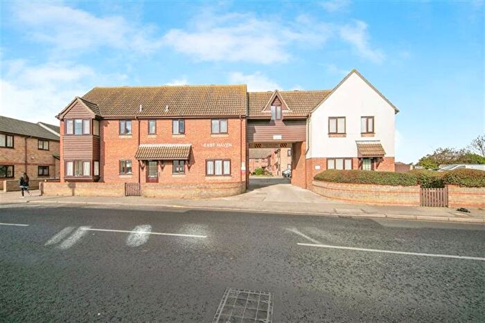 1 Bedroom Flat To Rent In East Haven, Clacton-On-Sea, CO15