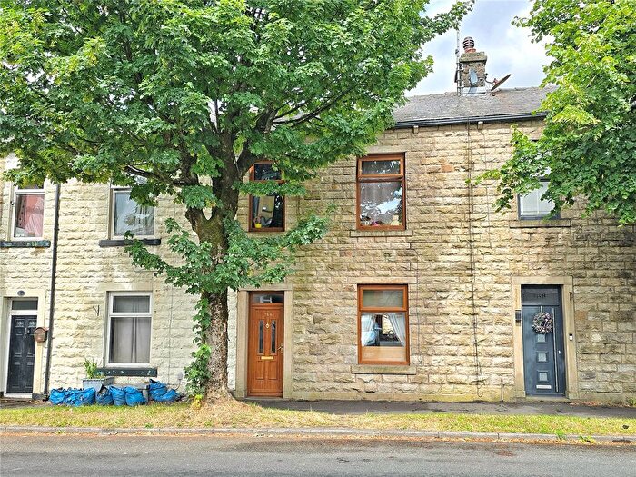 3 Bedroom Terraced House For Sale In New Line, Bacup, Rossendale, OL13